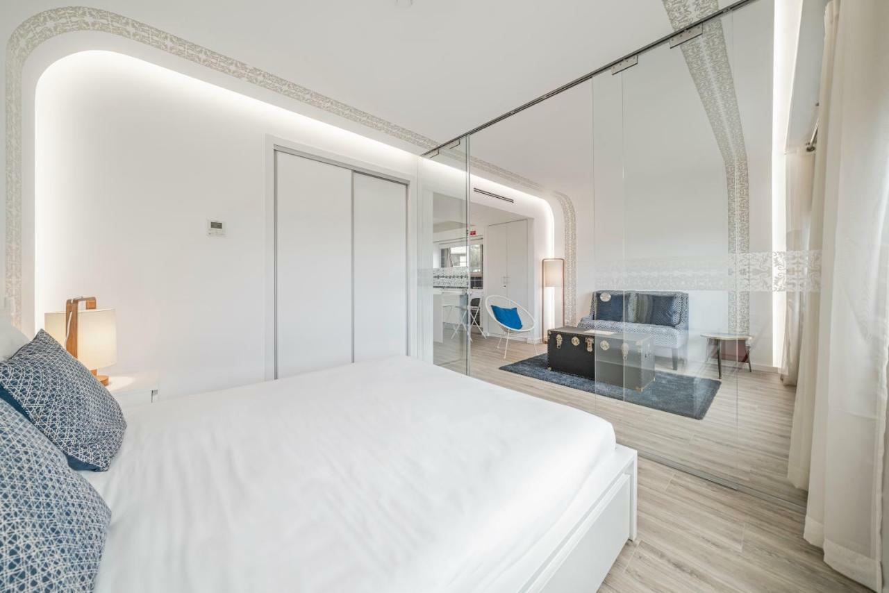 Drapes Design Apartments By An Island Apart ฟุงชาล ภายนอก รูปภาพ