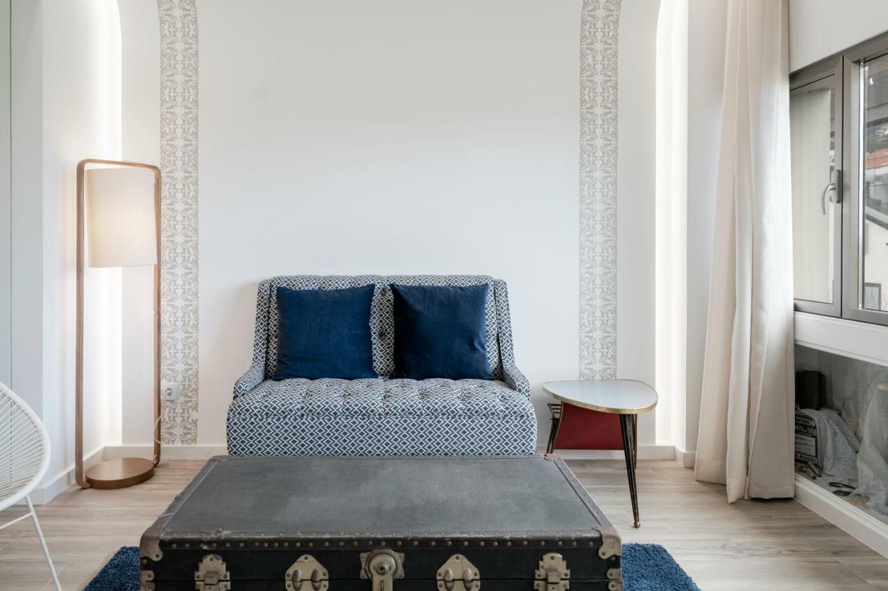 Drapes Design Apartments By An Island Apart ฟุงชาล ภายนอก รูปภาพ
