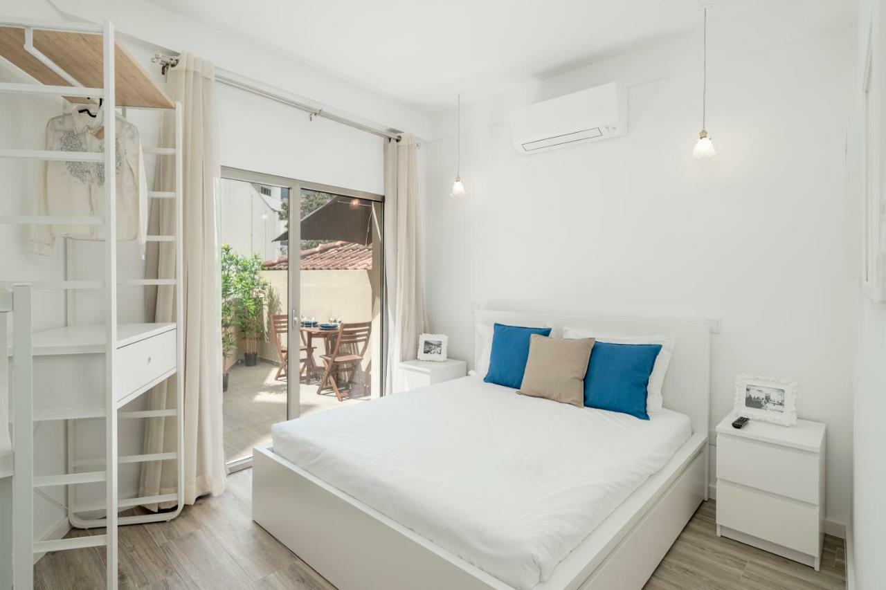 Drapes Design Apartments By An Island Apart ฟุงชาล ภายนอก รูปภาพ
